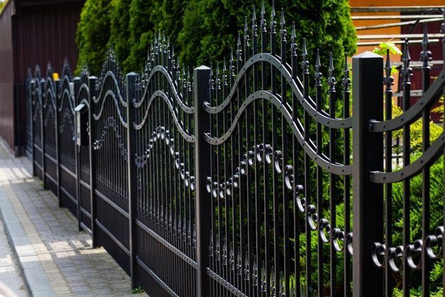 Metal fencing in Tweed Heads NSW by Tweed Heads Fencing Pros